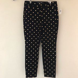 Old Navy Pixie Ankle Pants